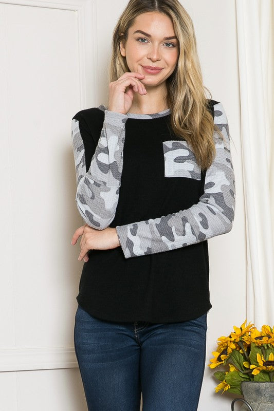 Textured Camo. Print Contrasted Sweater Knit Top - ShopModernEmporium