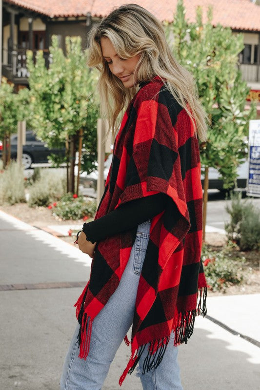 Buffalo Check Tassel Poncho - ShopModernEmporium