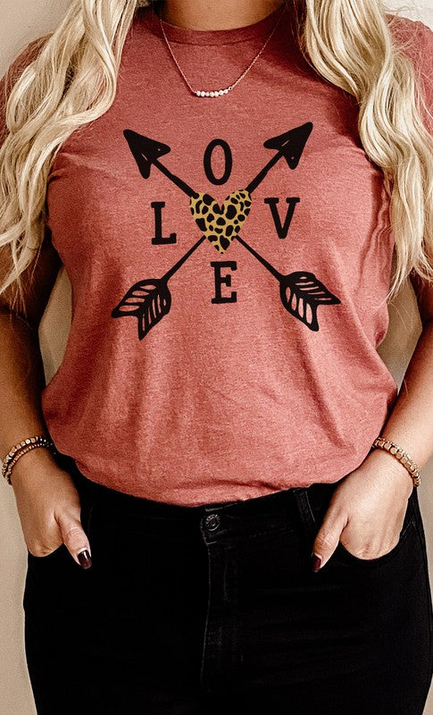 Love Metallic Leopard Heart Arrows Graphic Tee - ShopModernEmporium