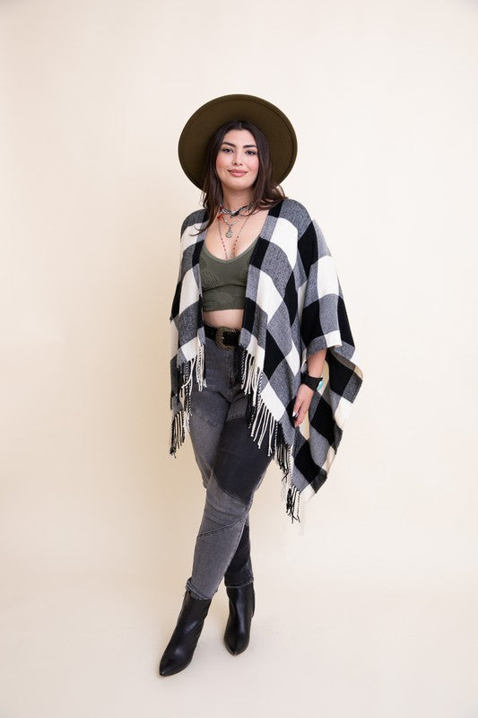 Buffalo Check Tassel Poncho - ShopModernEmporium