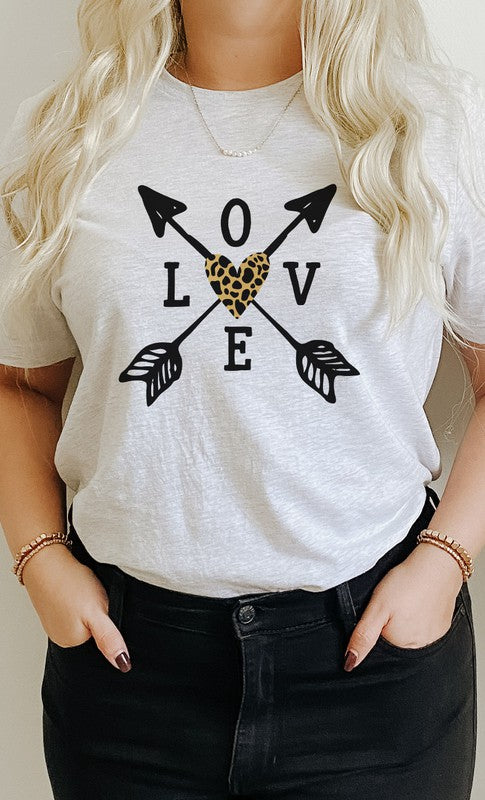 Love Metallic Leopard Heart Arrows Graphic Tee - ShopModernEmporium